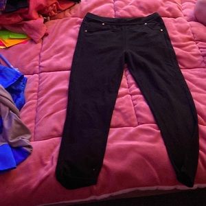 Women black pants great shape size M